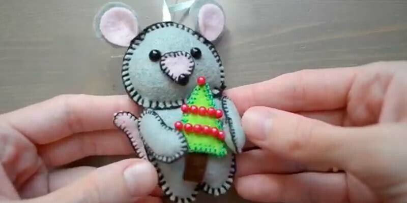Мишка з фетру своїми руками з викрійками — символ 2020 року Мишка з фетру своїми руками з викрійками — символ 2020 року