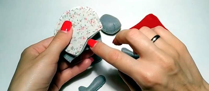 Мишка з фетру своїми руками з викрійками — символ 2020 року Мишка з фетру своїми руками з викрійками — символ 2020 року