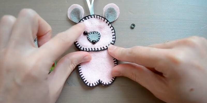 Мишка з фетру своїми руками з викрійками — символ 2020 року Мишка з фетру своїми руками з викрійками — символ 2020 року