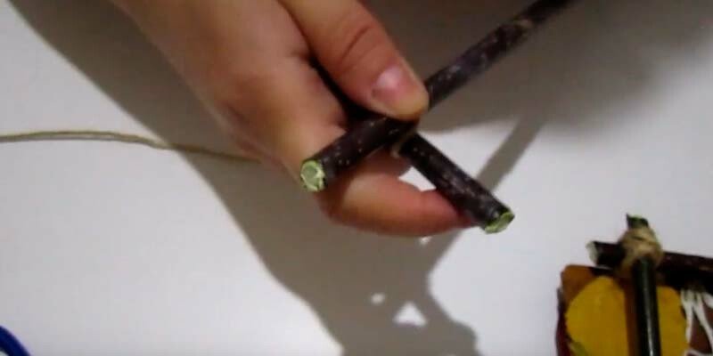 Вироби з природного матеріалу на тему осінь для дитячого садка і школи Вироби з природного матеріалу на тему осінь для дитячого садка і школи