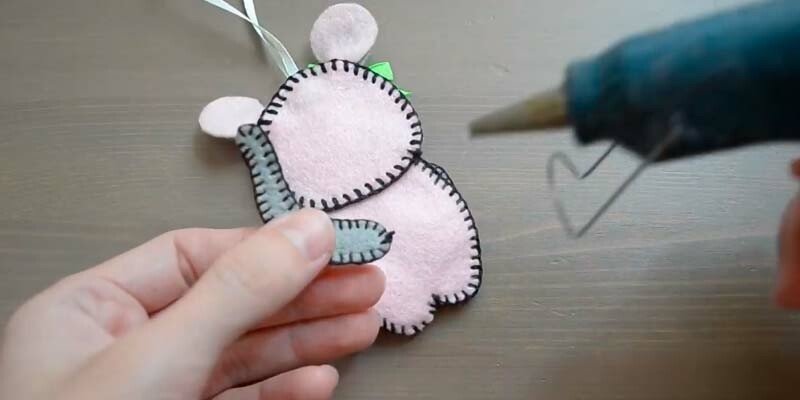 Мишка з фетру своїми руками з викрійками — символ 2020 року Мишка з фетру своїми руками з викрійками — символ 2020 року