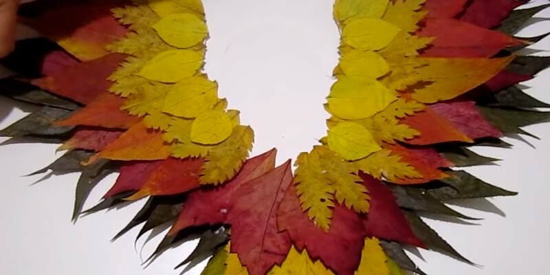 Вироби з природного матеріалу на тему осінь для дитячого садка і школи Вироби з природного матеріалу на тему осінь для дитячого садка і школи