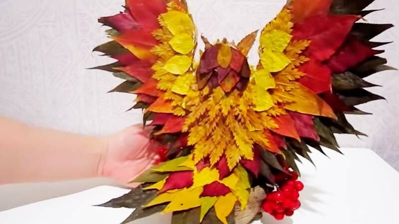 Вироби з природного матеріалу на тему осінь для дитячого садка і школи Вироби з природного матеріалу на тему осінь для дитячого садка і школи