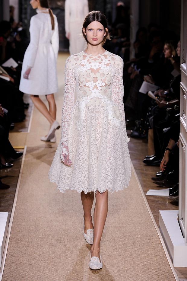 Модні тренди та новинки весни 2020. Що носити майбутньої навесні 2020? (82 фото) Модні тренди та новинки весни 2020. Що носити майбутньої навесні 2020? (82 фото)