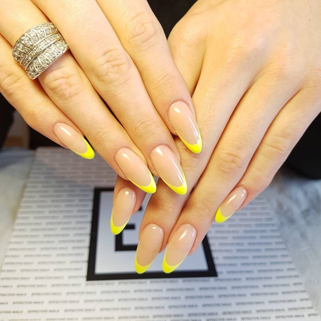 Модні літній манікюр 2020. Головні тренди річного манікюру 2020 (87 фото) Модні літній манікюр 2020. Головні тренди річного манікюру 2020 (87 фото)