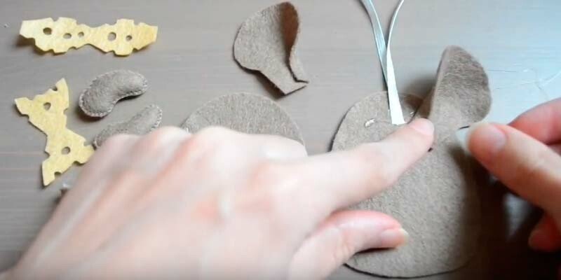 Мишка з фетру своїми руками з викрійками — символ 2020 року Мишка з фетру своїми руками з викрійками — символ 2020 року