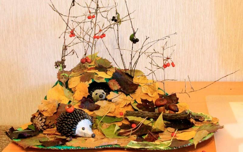 Вироби з природного матеріалу на тему осінь для дитячого садка і школи Вироби з природного матеріалу на тему осінь для дитячого садка і школи