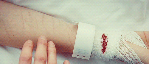 До чого сниться різати вени — 40 точних значень