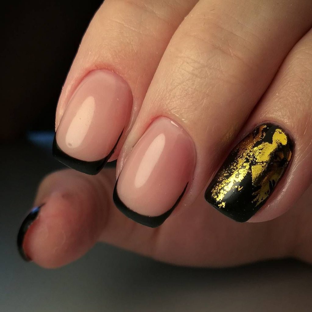 Модний зимовий манікюр 2020. Головні тренди зимового сезону (84 фото) Модний зимовий манікюр 2020. Головні тренди зимового сезону (84 фото)