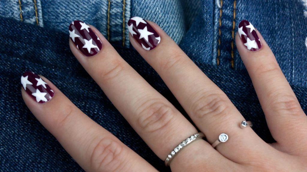 Модний зимовий манікюр 2020. Головні тренди зимового сезону (84 фото) Модний зимовий манікюр 2020. Головні тренди зимового сезону (84 фото)