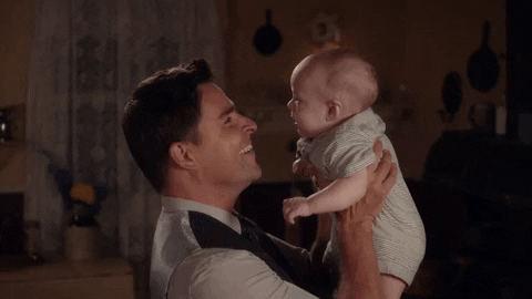 До чого сниться няньчити дитину — 42 значення