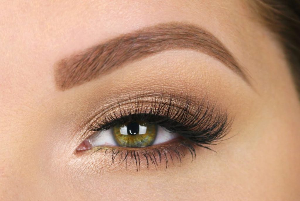 Модний зимовий макіяж 2020. Основні тренди (83 фото) Модний зимовий макіяж 2020. Основні тренди (83 фото)