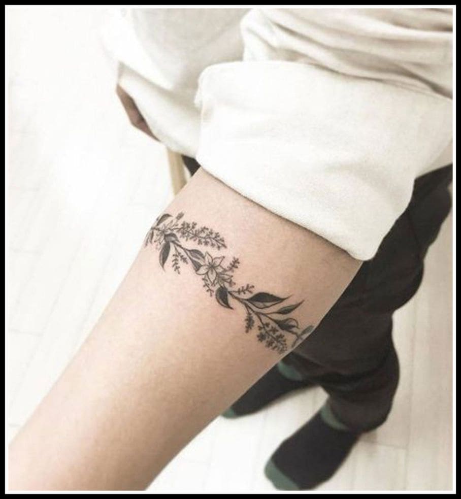 Жіночі тату в чорно білому варіанті кращі ідеї! (68 фото) Жіночі тату в чорно білому варіанті кращі ідеї! (68 фото)