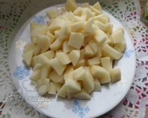 Простий і смачний суп на свинячому бульйоні з фрикадельнками   фото рецепт