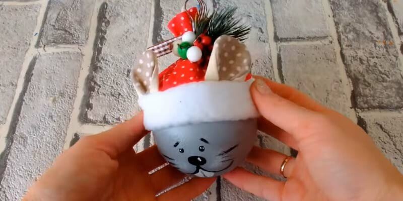 Новорічні кулі своїми руками на 2020 рік