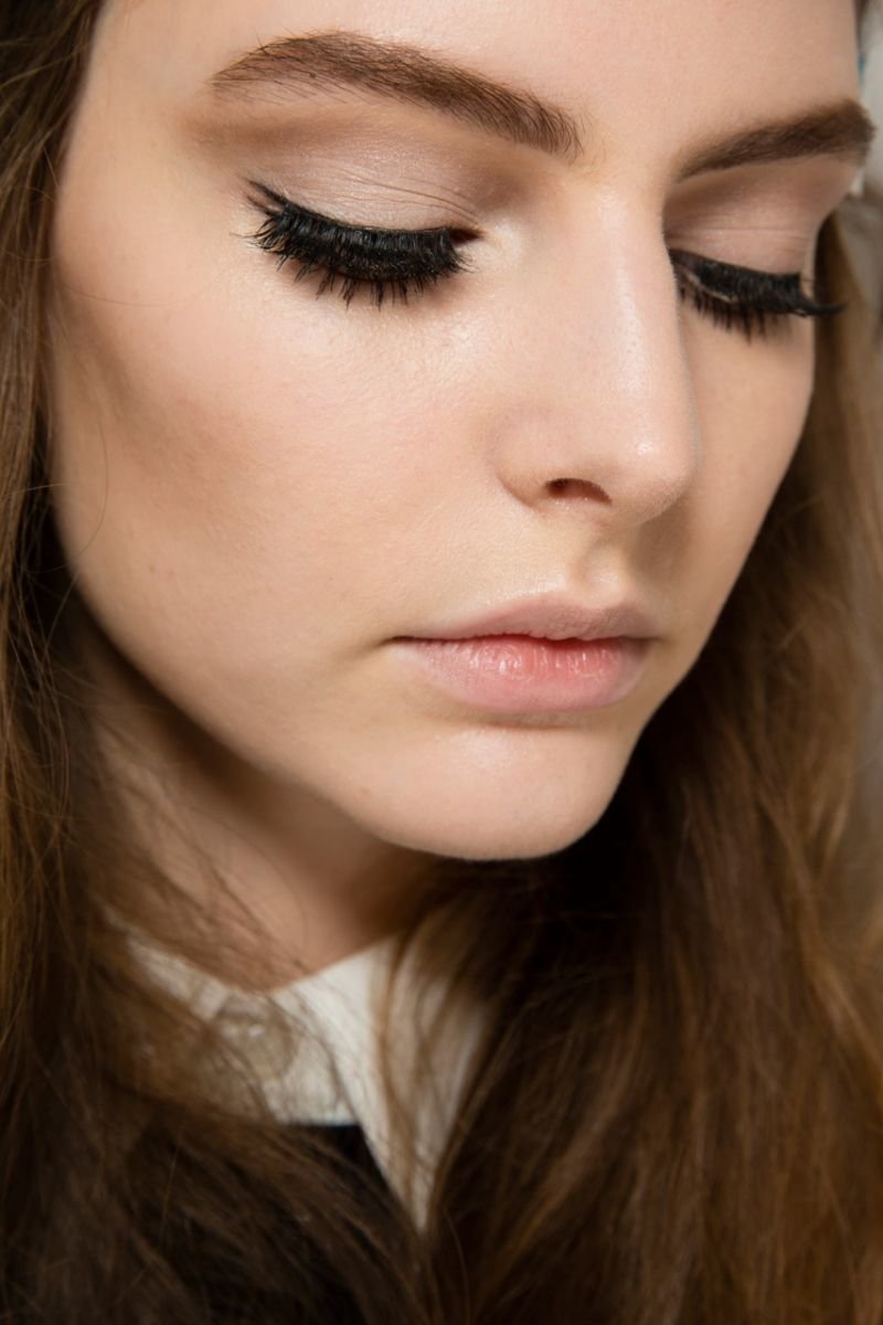 Модний зимовий макіяж 2020. Основні тренди (83 фото) Модний зимовий макіяж 2020. Основні тренди (83 фото)