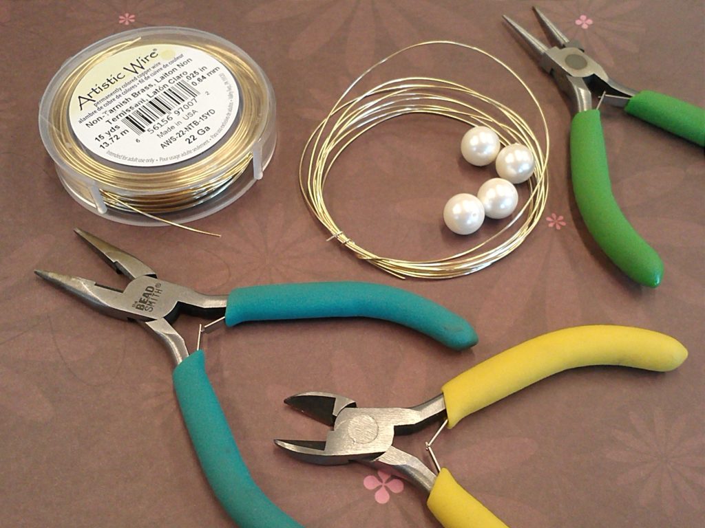 Прикраси з біжутерії своїми руками