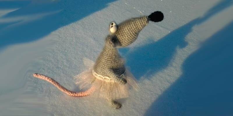 Щур (миша) своїми руками — символ 2020 року з різних матеріалів (схеми і викрійки) Щур (миша) своїми руками — символ 2020 року з різних матеріалів (схеми і викрійки)