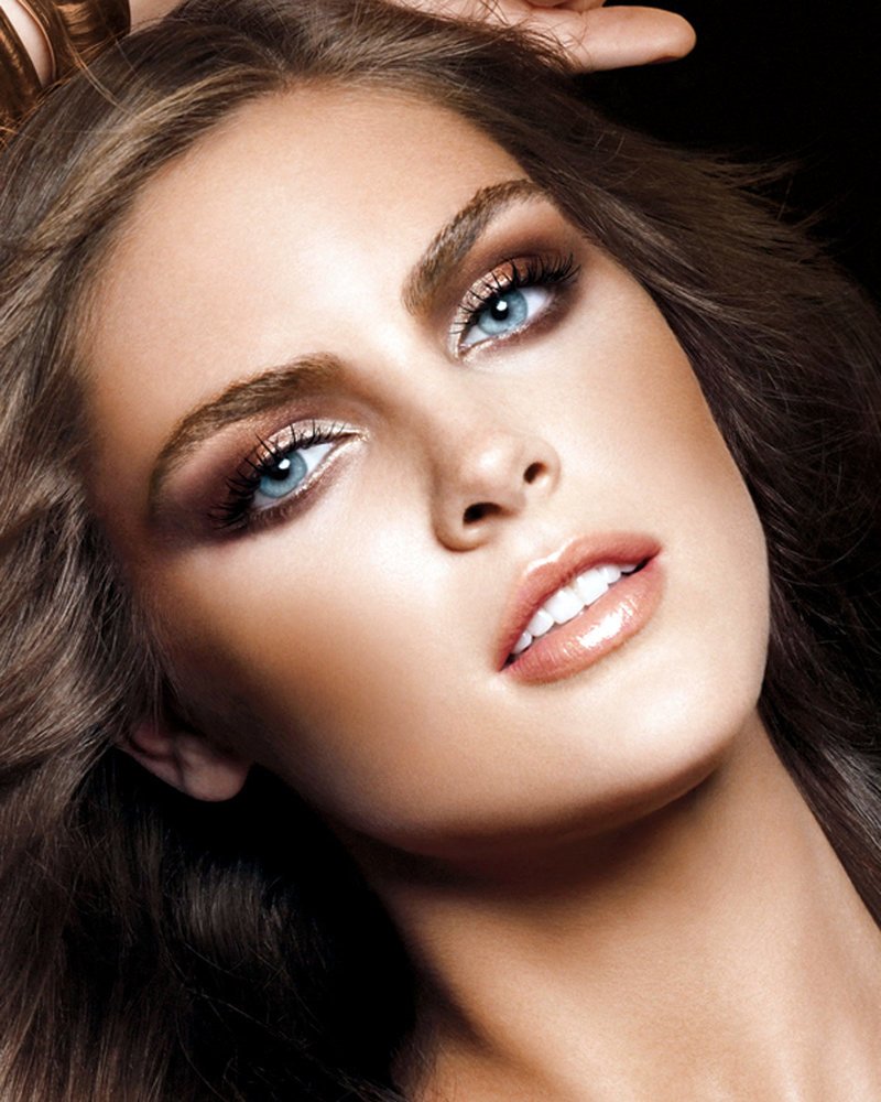 Модний зимовий макіяж 2020. Основні тренди (83 фото) Модний зимовий макіяж 2020. Основні тренди (83 фото)