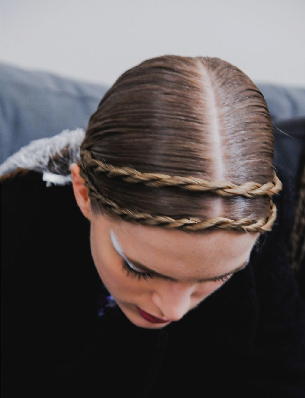 Модні стрижки та зачіски зими 2020 (85 фото) Модні стрижки та зачіски зими 2020 (85 фото)