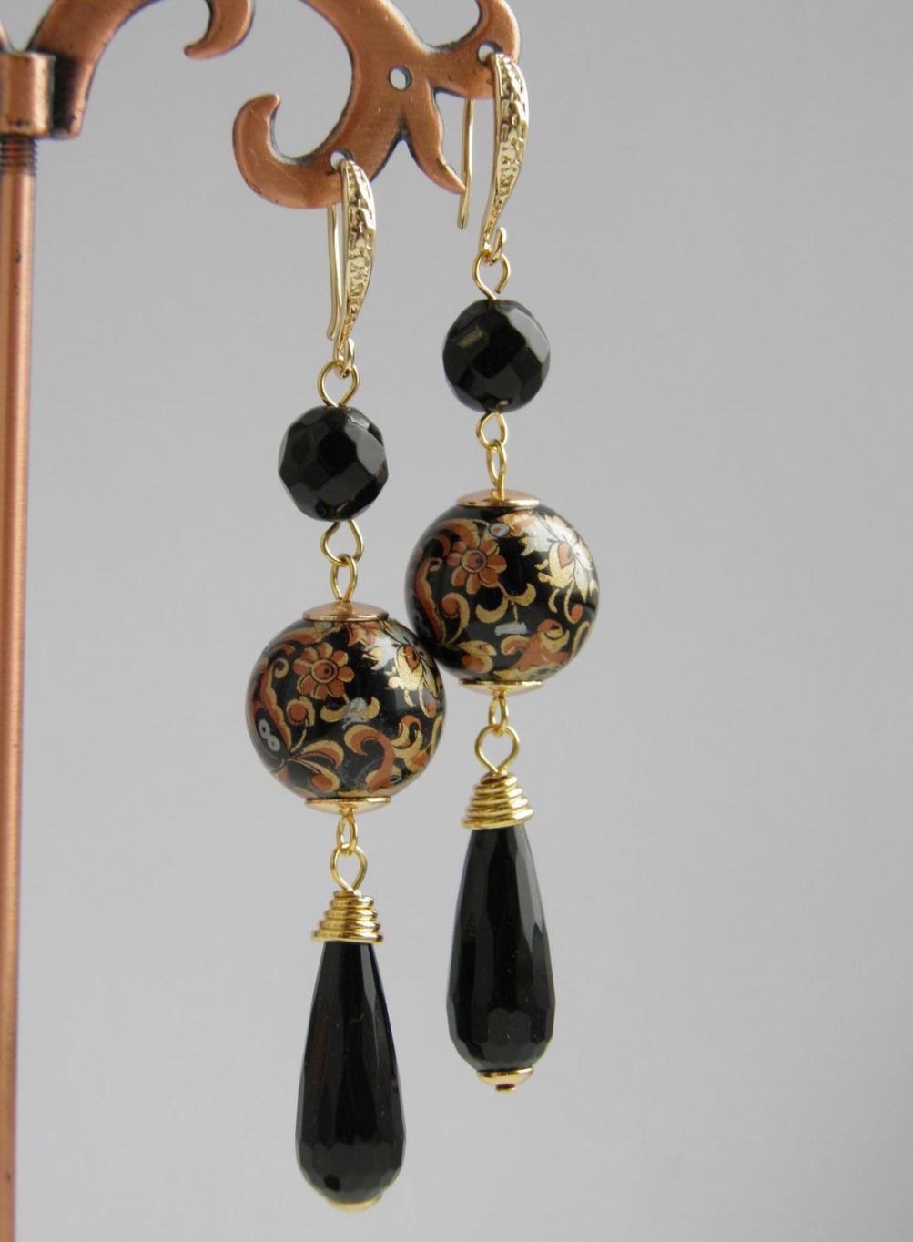 Прикраси з біжутерії своїми руками