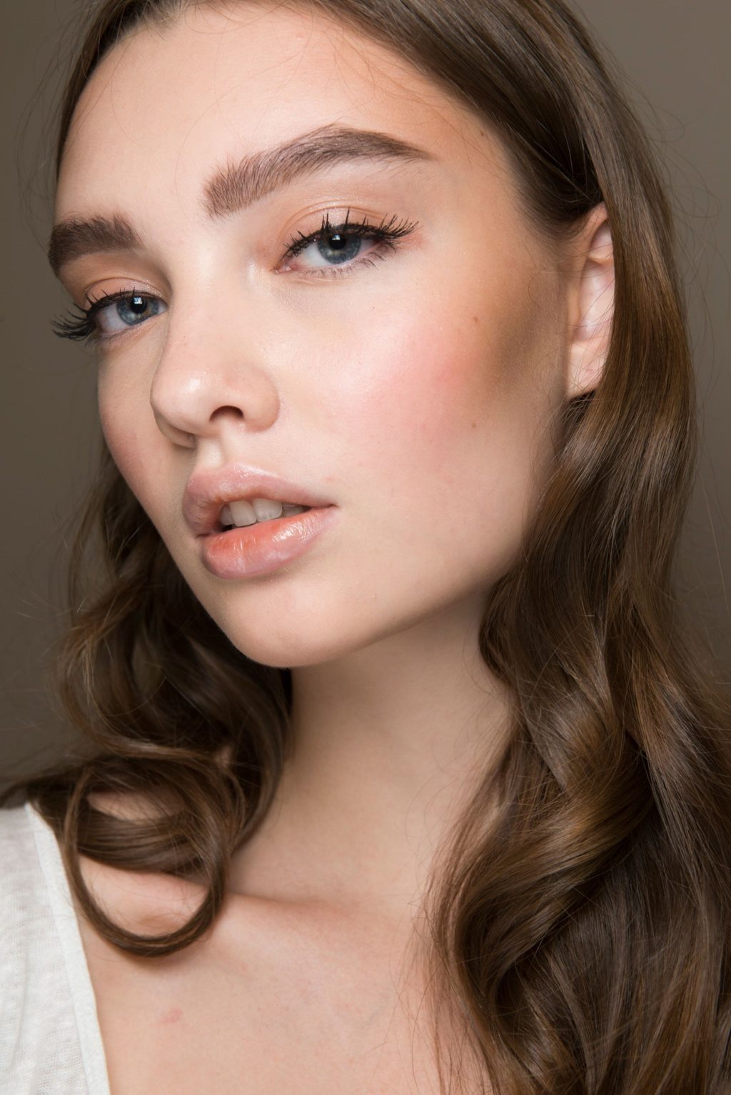 Модний зимовий макіяж 2020. Основні тренди (83 фото) Модний зимовий макіяж 2020. Основні тренди (83 фото)