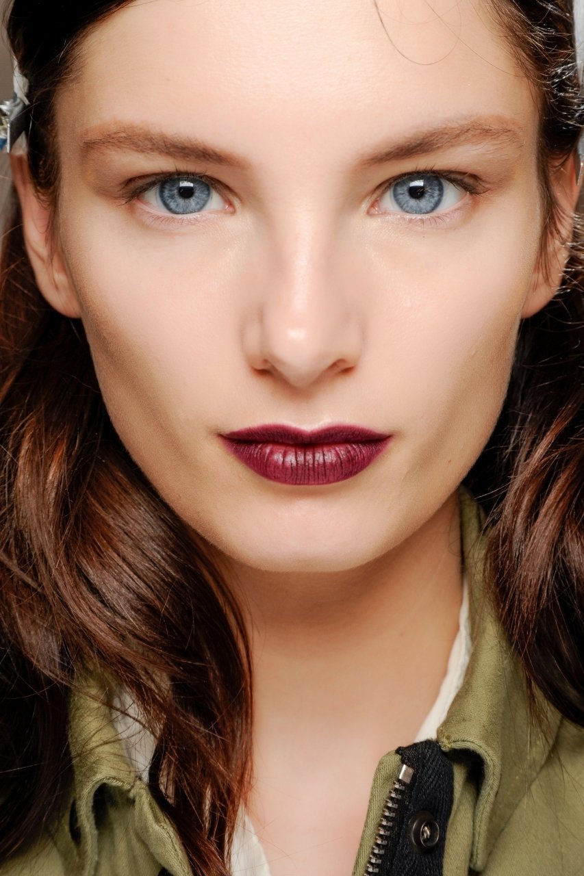 Модний зимовий макіяж 2020. Основні тренди (83 фото) Модний зимовий макіяж 2020. Основні тренди (83 фото)