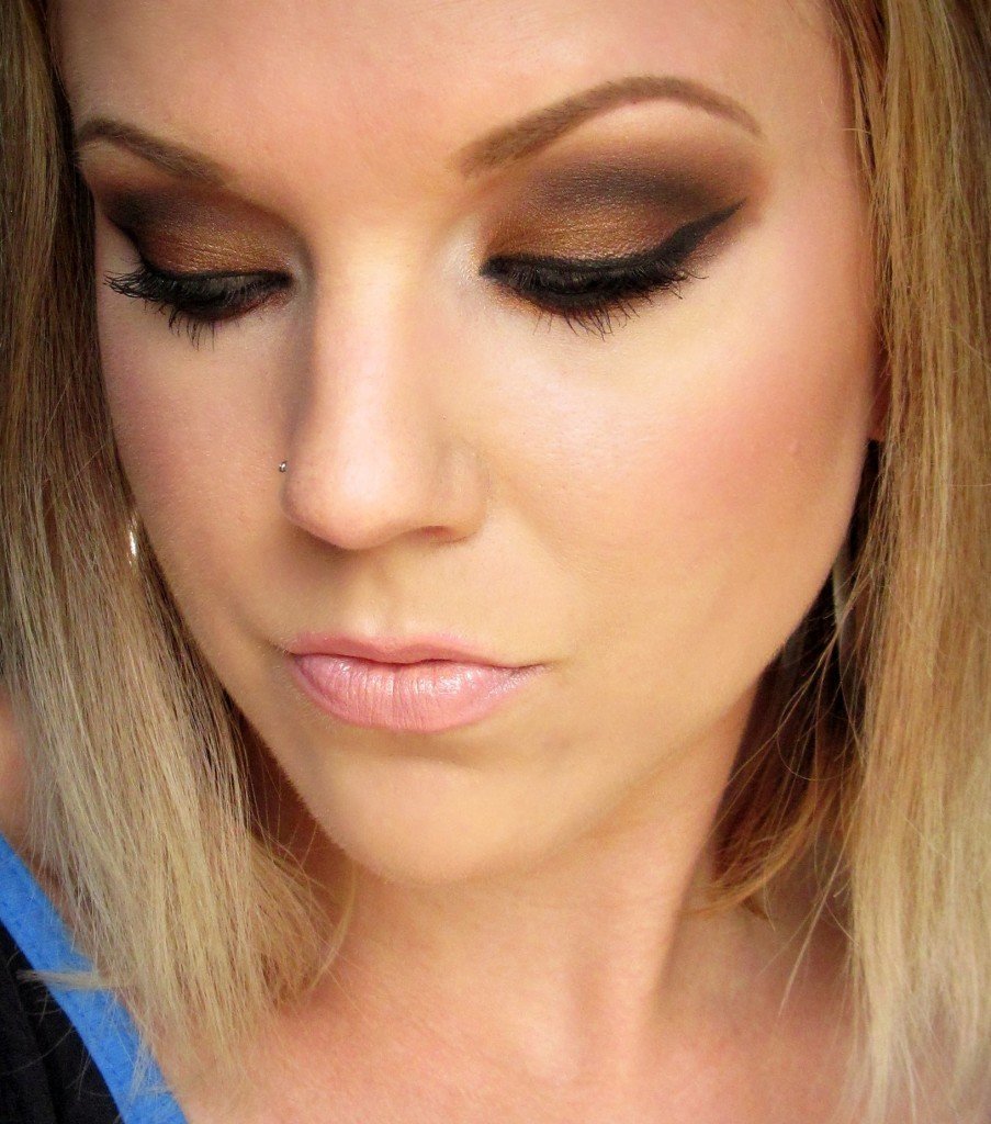 Модний зимовий макіяж 2020. Основні тренди (83 фото) Модний зимовий макіяж 2020. Основні тренди (83 фото)