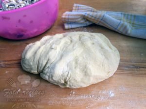 Дріжджові пиріжки з рибою, рисом і грибами на сковороже   фото рецепт