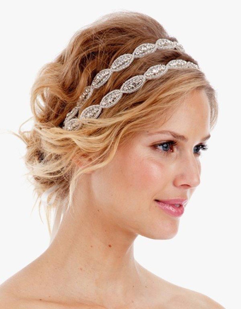 Модні стрижки та зачіски зими 2020 (85 фото) Модні стрижки та зачіски зими 2020 (85 фото)