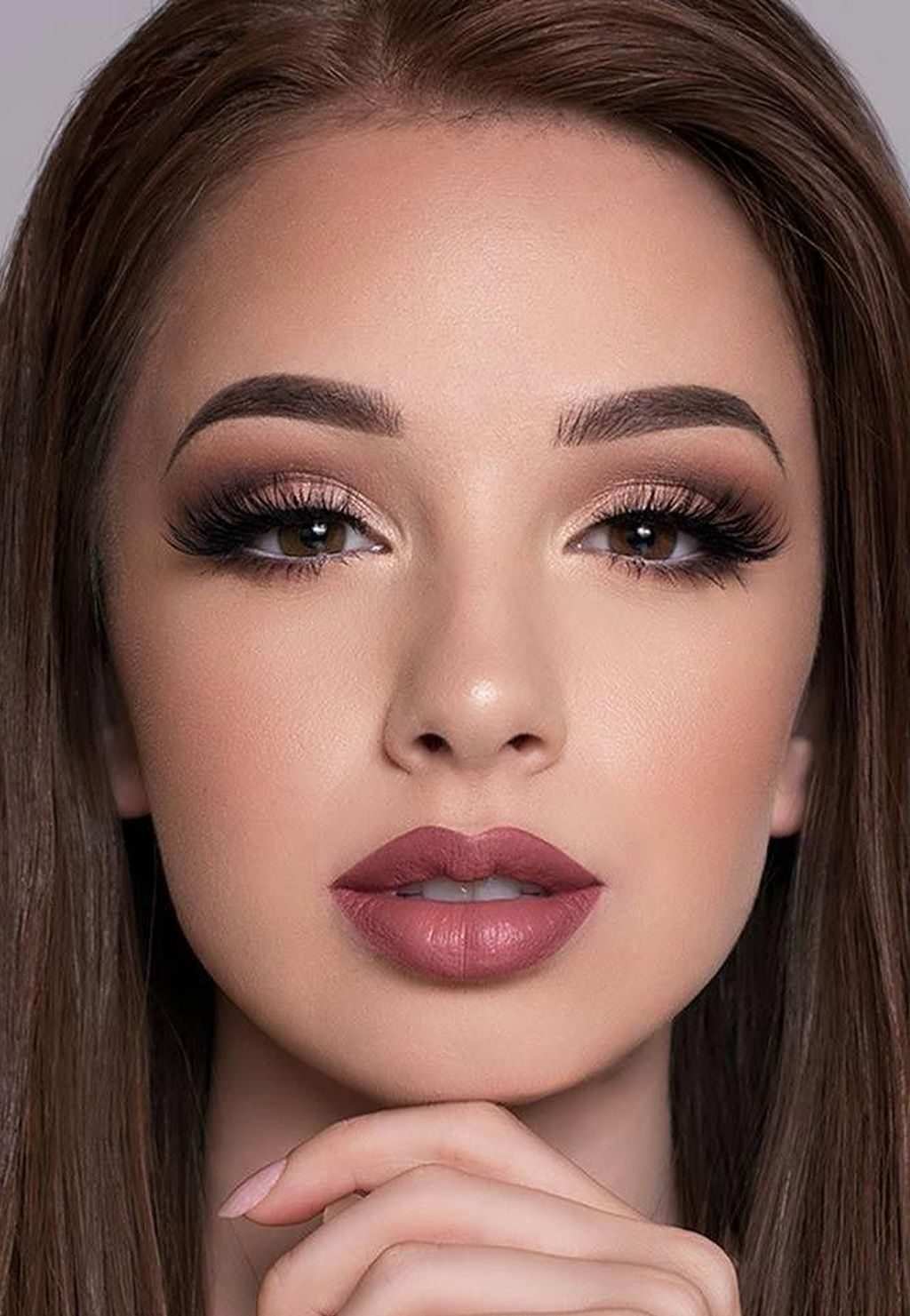 Модний зимовий макіяж 2020. Основні тренди (83 фото) Модний зимовий макіяж 2020. Основні тренди (83 фото)
