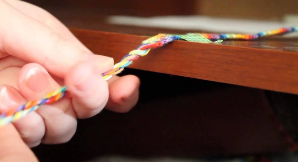 Прикраси з біжутерії своїми руками