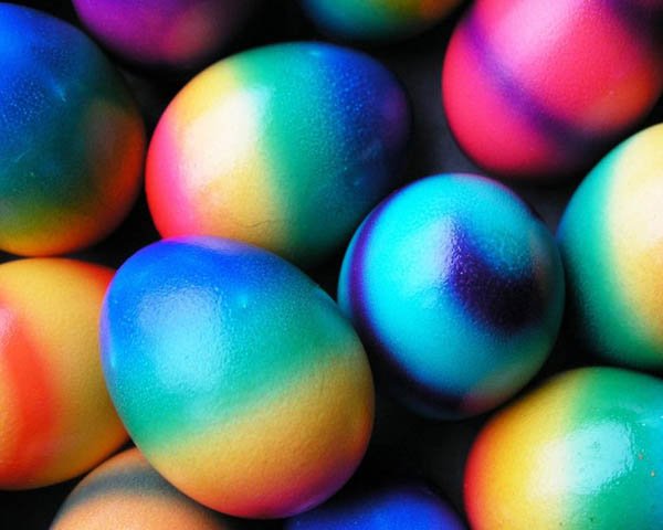 Як красиво пофарбувати яйця на великдень своїми руками в домашніх умовах