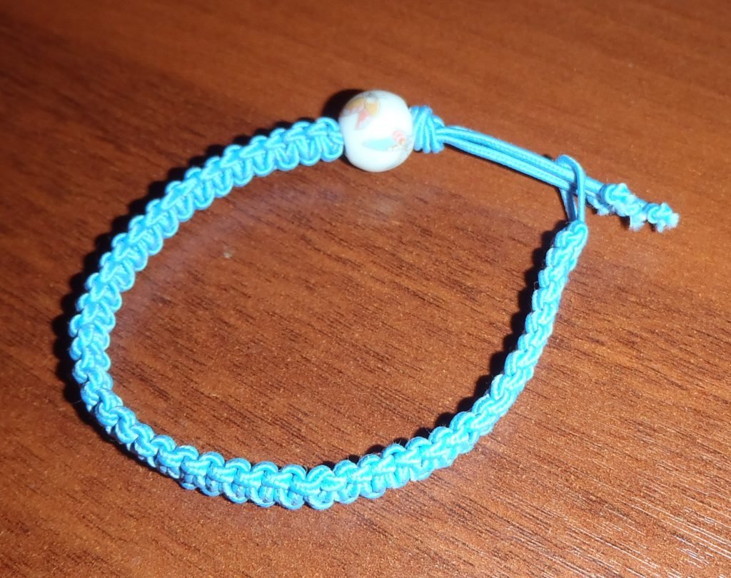 Прикраси з біжутерії своїми руками