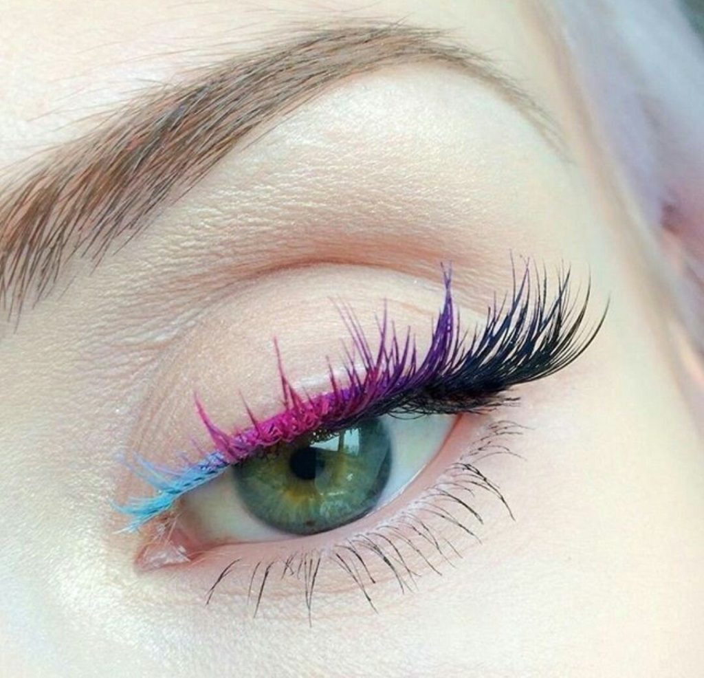 Модний зимовий макіяж 2020. Основні тренди (83 фото) Модний зимовий макіяж 2020. Основні тренди (83 фото)