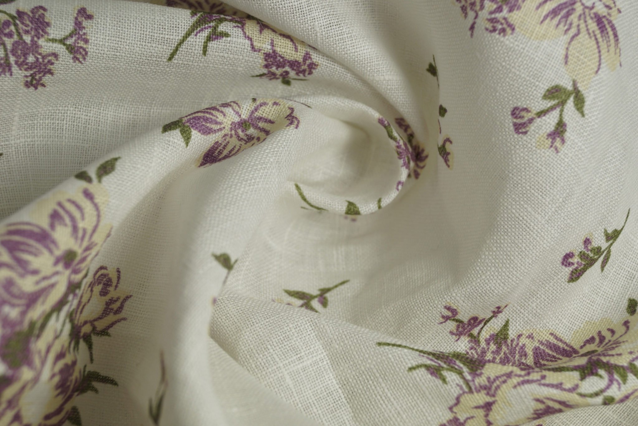 Вибираємо постільну білизну за типом тканини 15 видів (110 фото) Вибираємо постільну білизну за типом тканини 15 видів (110 фото)