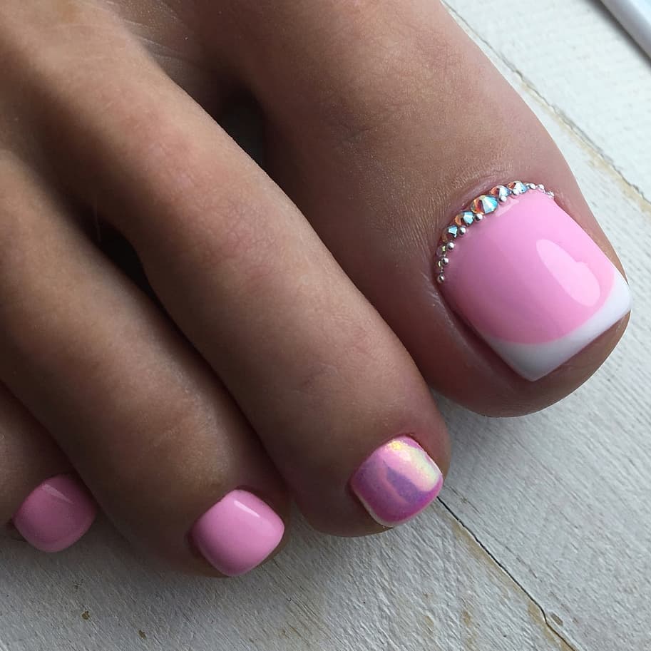 Модний педикюр 2020 року:головні тренди та новинки(150 фото)