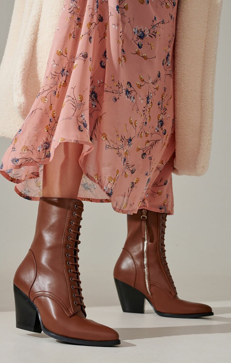 Тепло і стильно: модна зимове взуття 2020 (58 фото)