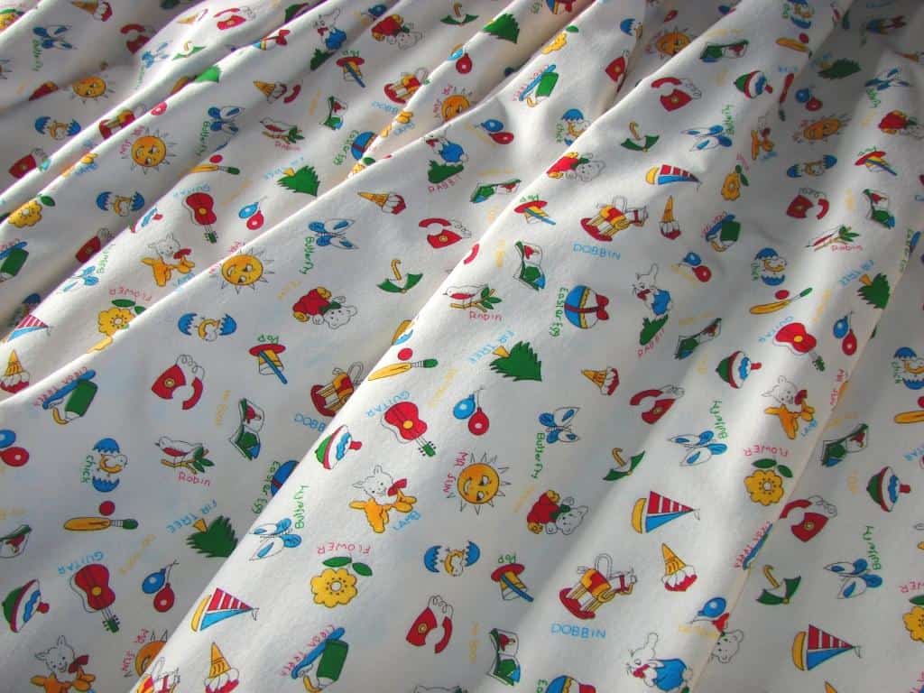 Вибираємо постільну білизну за типом тканини 15 видів (110 фото) Вибираємо постільну білизну за типом тканини 15 видів (110 фото)