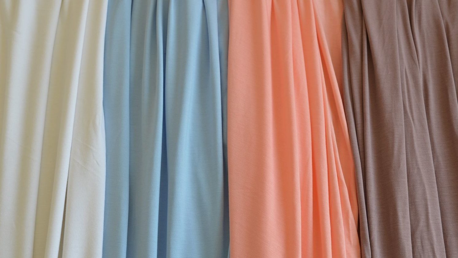 Вибираємо постільну білизну за типом тканини 15 видів (110 фото) Вибираємо постільну білизну за типом тканини 15 видів (110 фото)