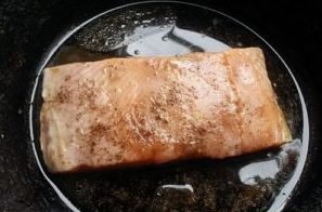 Як приготувати горбушу на сковороді   4 нескладних рецепти з фото