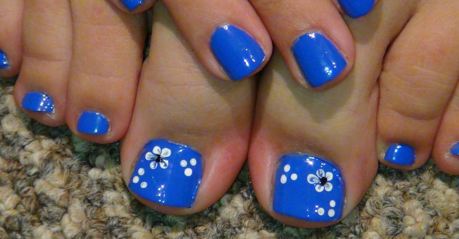 Модний педикюр 2020 року:головні тренди та новинки(150 фото)