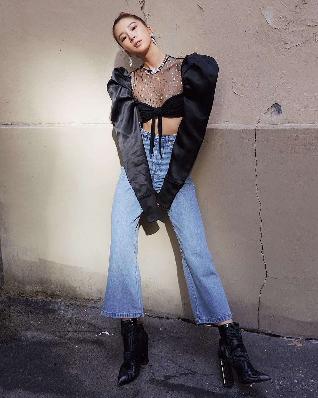 З чим носити джинси кльош (48 фото)