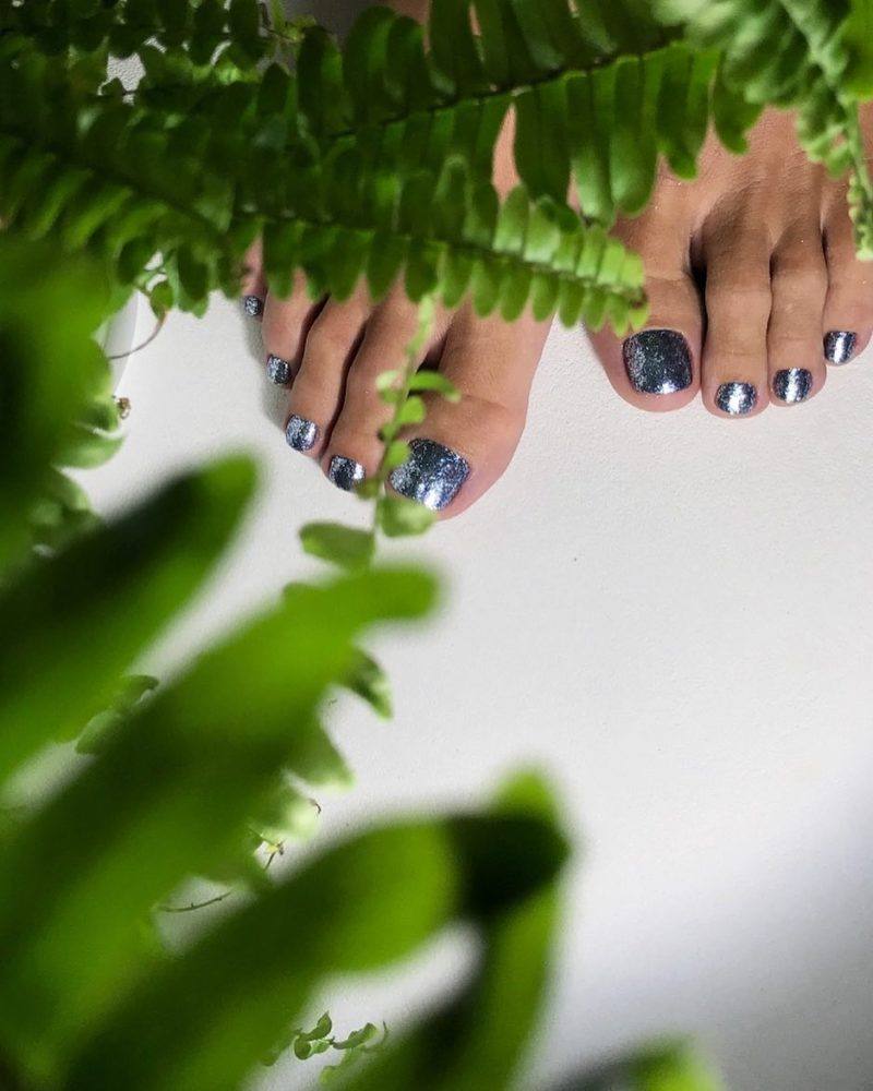 Модний педикюр 2020 року:головні тренди та новинки(150 фото)