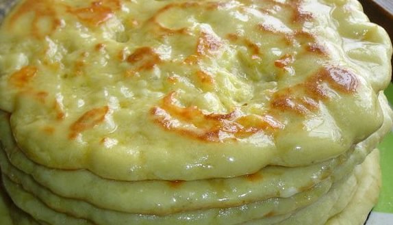 Як приготувати хачапурі в домашніх умовах   3 дуже смачні рецепти з фото