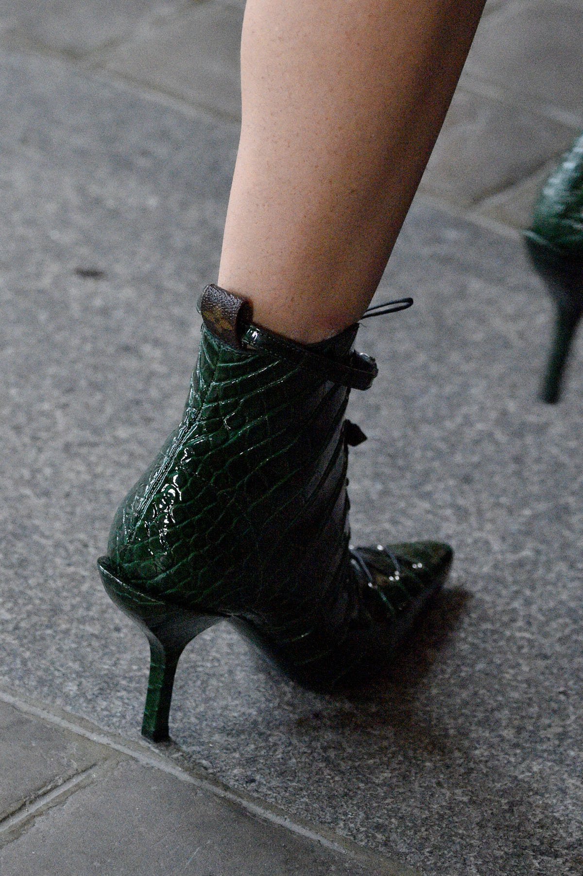 Тепло і стильно: модна зимове взуття 2020 (58 фото)