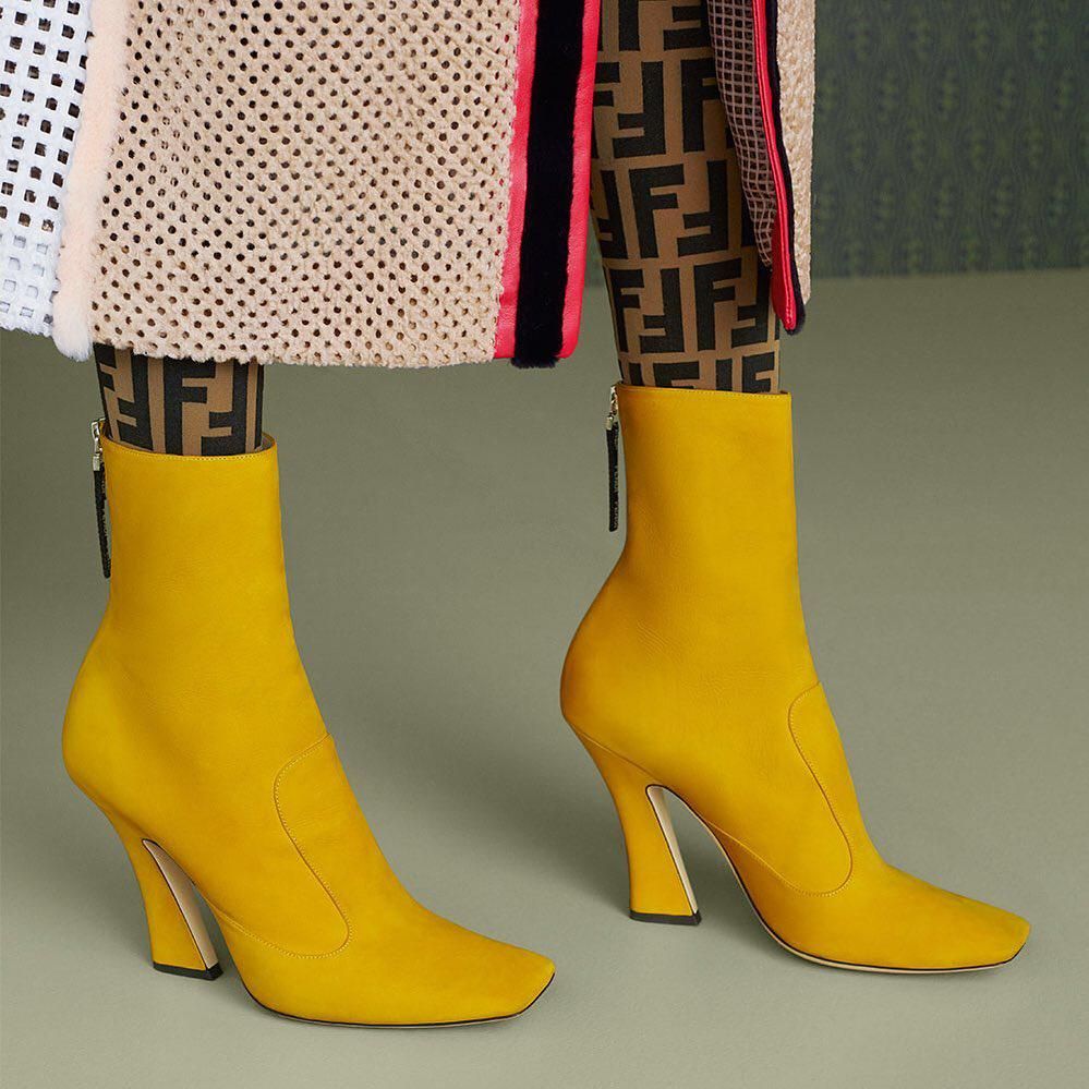 Тепло і стильно: модна зимове взуття 2020 (58 фото)