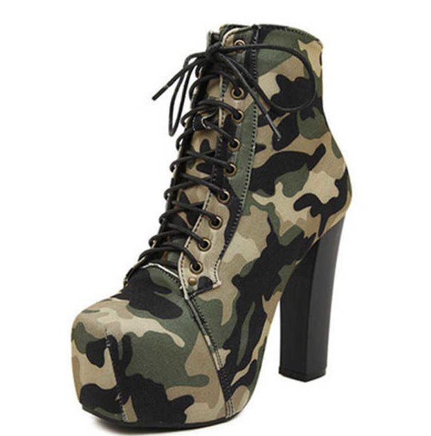 Тепло і стильно: модна зимове взуття 2020 (58 фото)