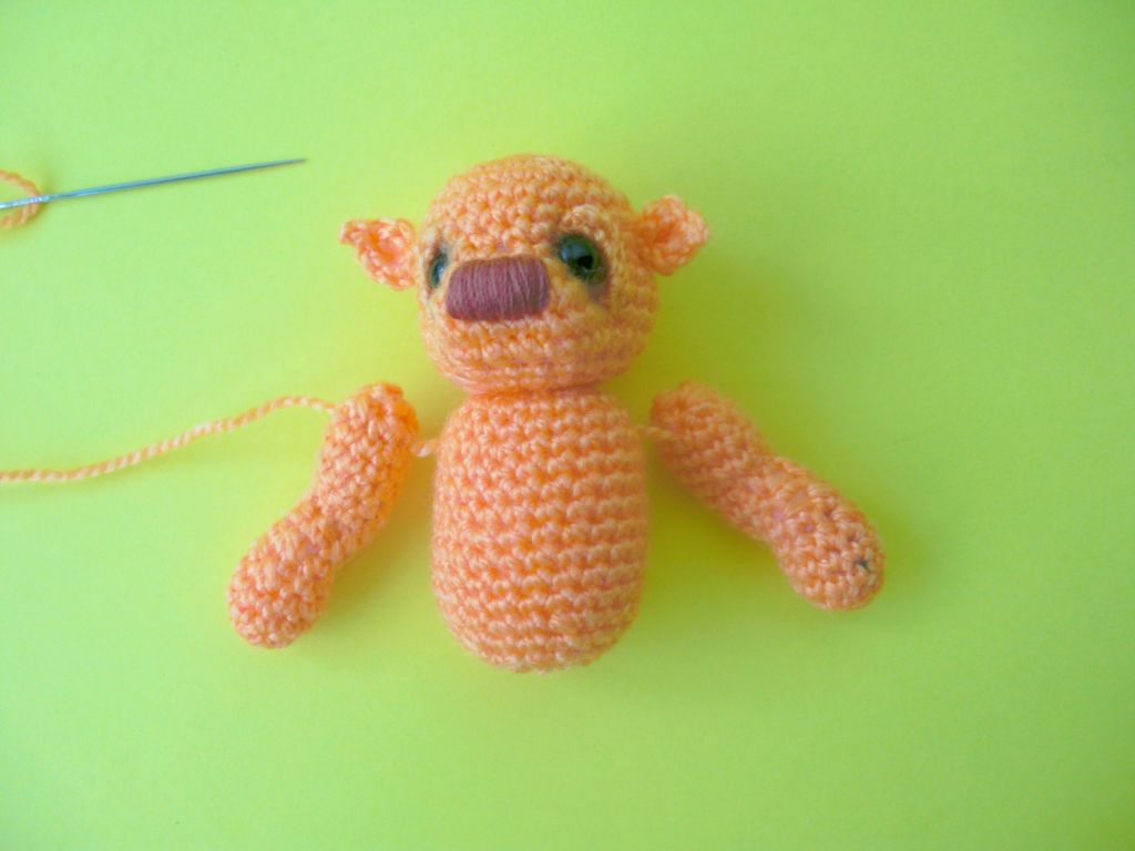 Вязані іграшки амігурумі (49 фото)