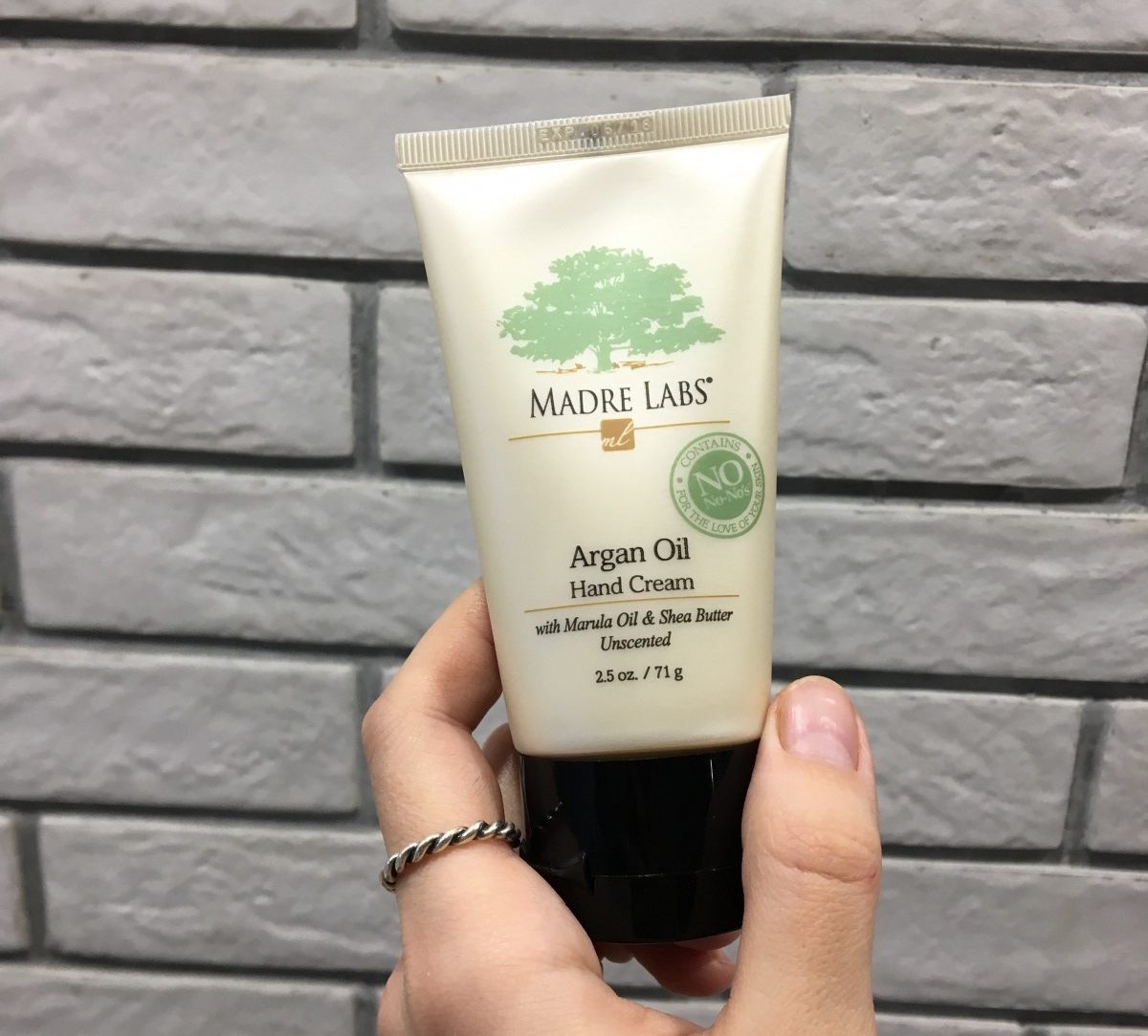 Топ 6 кращих кремів для рук з iHerb Топ 6 кращих кремів для рук з iHerb